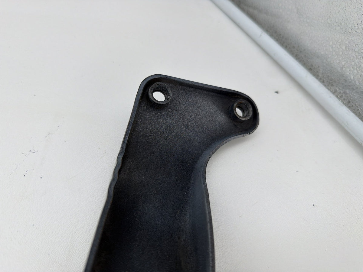 2001 Harley Softail Standard FXST OEM Rear Left Right Fender Struts Bracket