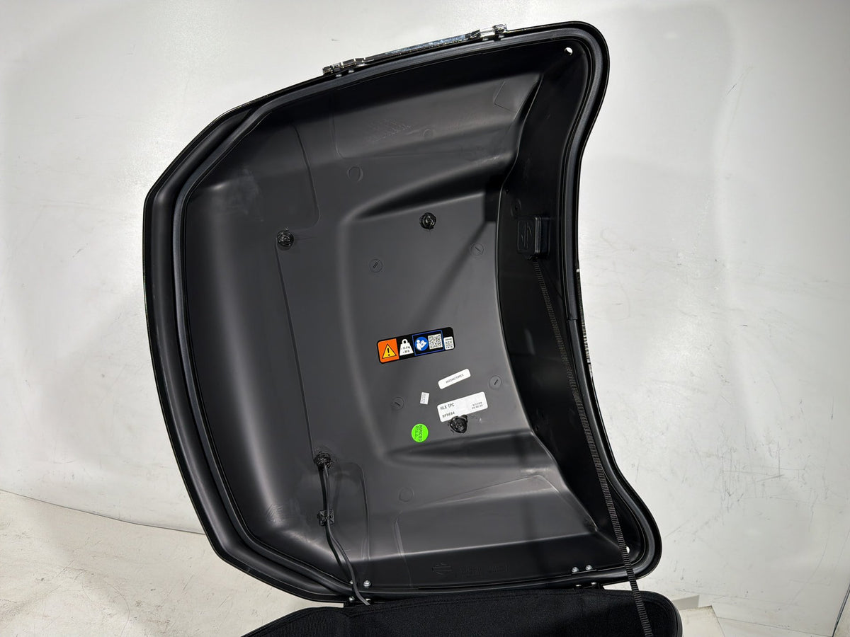 2016 Electra Glide CVO Screamin Eagle Rear Tour Pak Trunk Luggage Tray Box