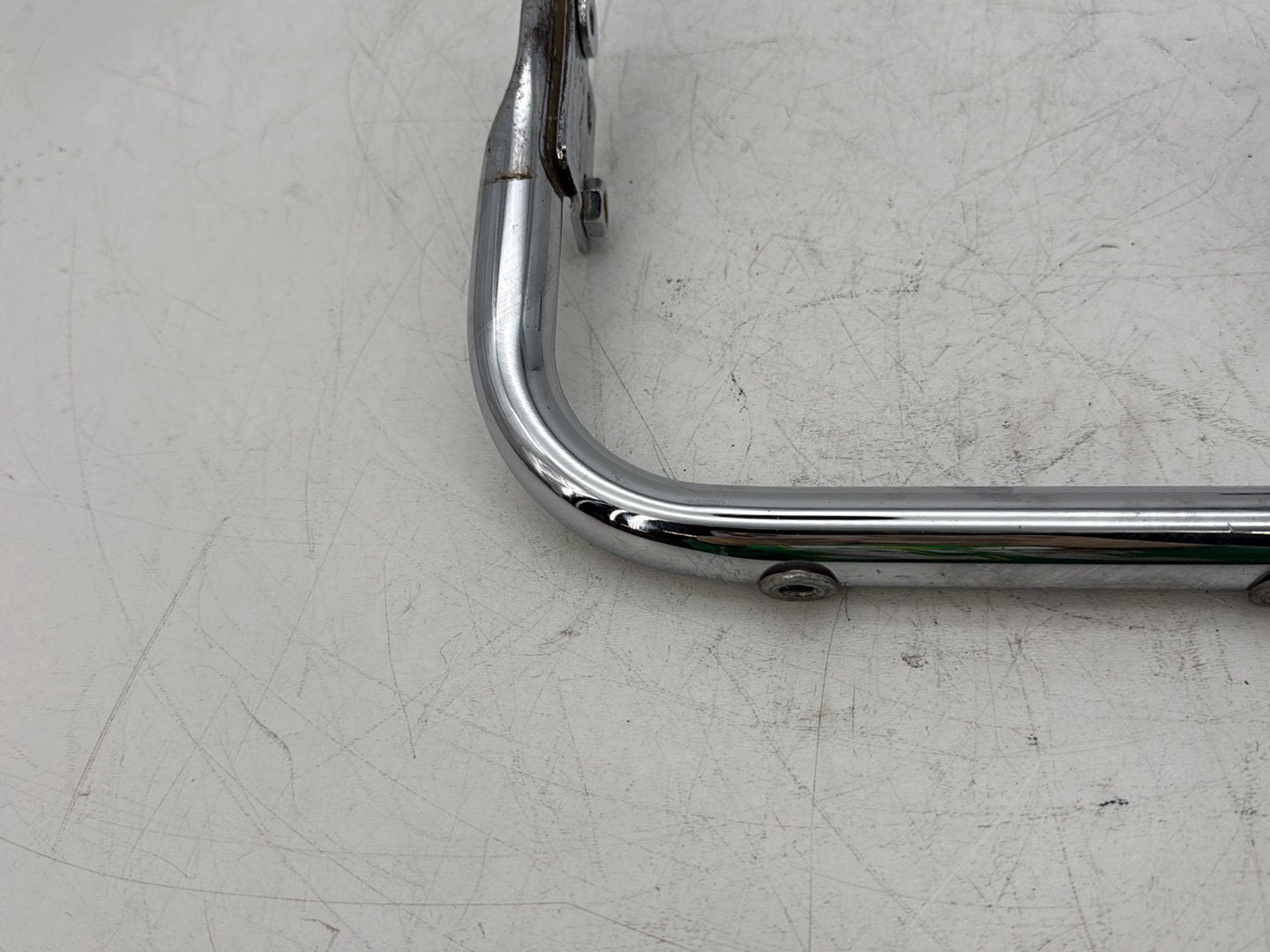 2005 Harley Touring FLHRCI Road King Classic OEM Rear License Plate Support Bar Holder