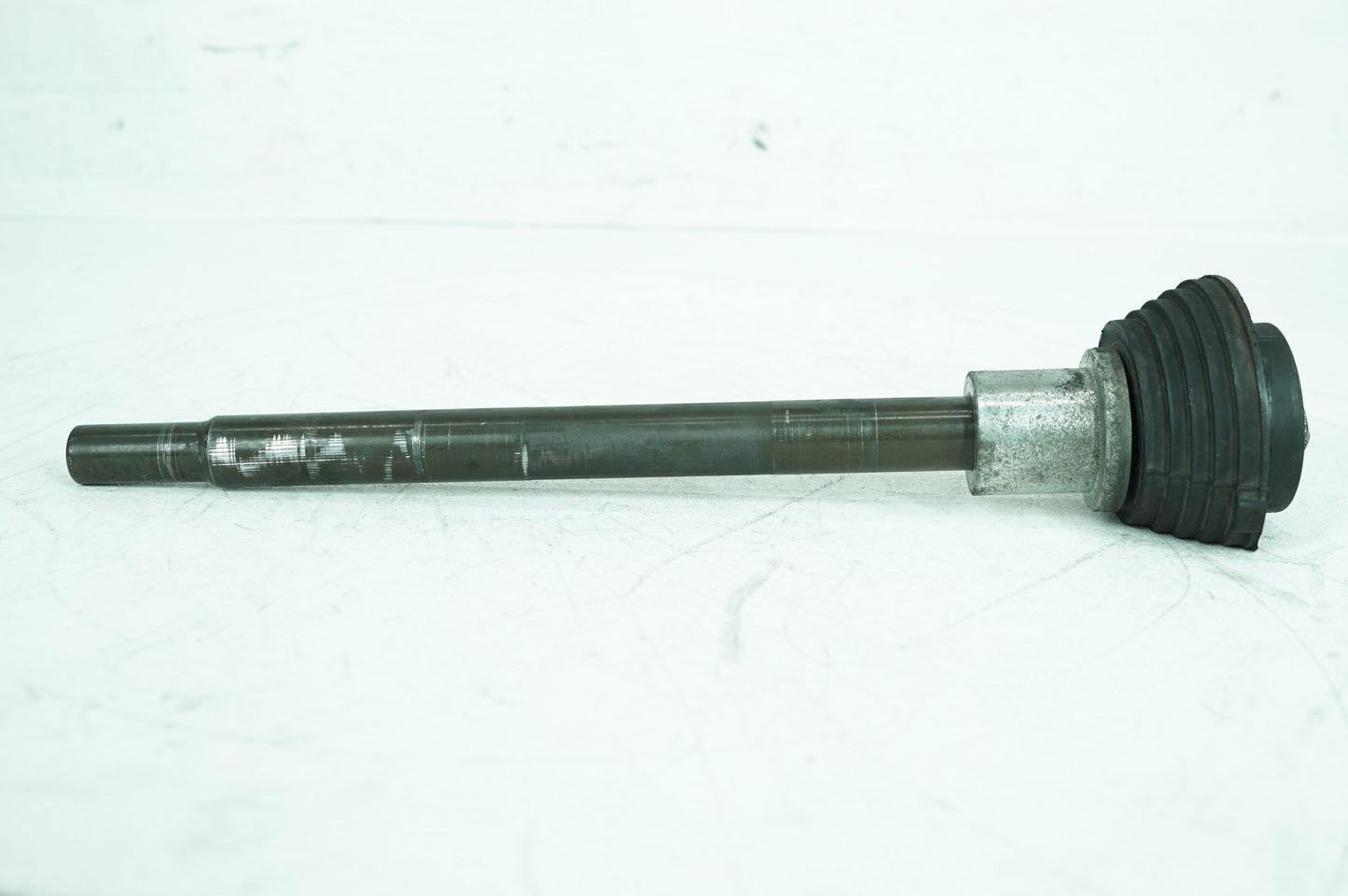 2007 - 2012 Harley-Davidson Touring Electra Glide Ultra Engine Mount Pivot Bolt Shaft 42859-06B