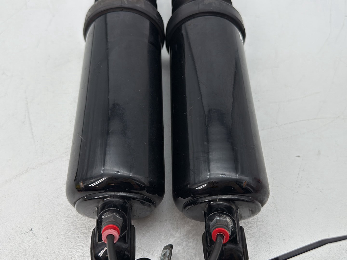 2008 Harley Road King Touring Rear Left Right Shock Absorbers 13"