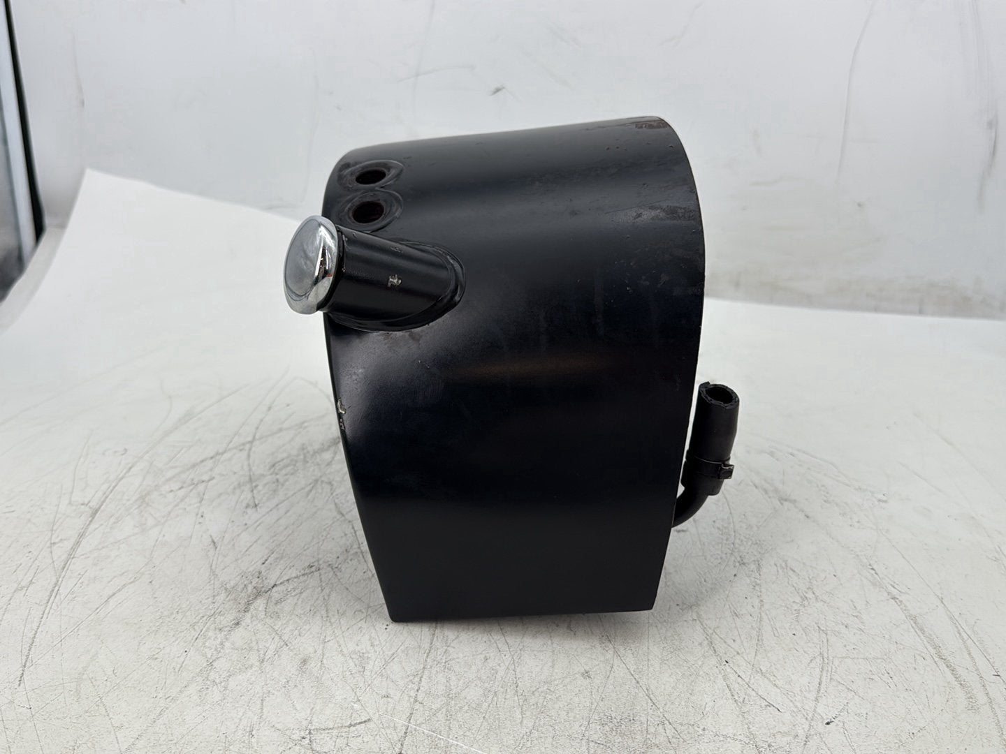 2011 Harley Softail FLSTFB Fat Boy OEM Oil Tank Reservoir Bottle Canister & Dipstick