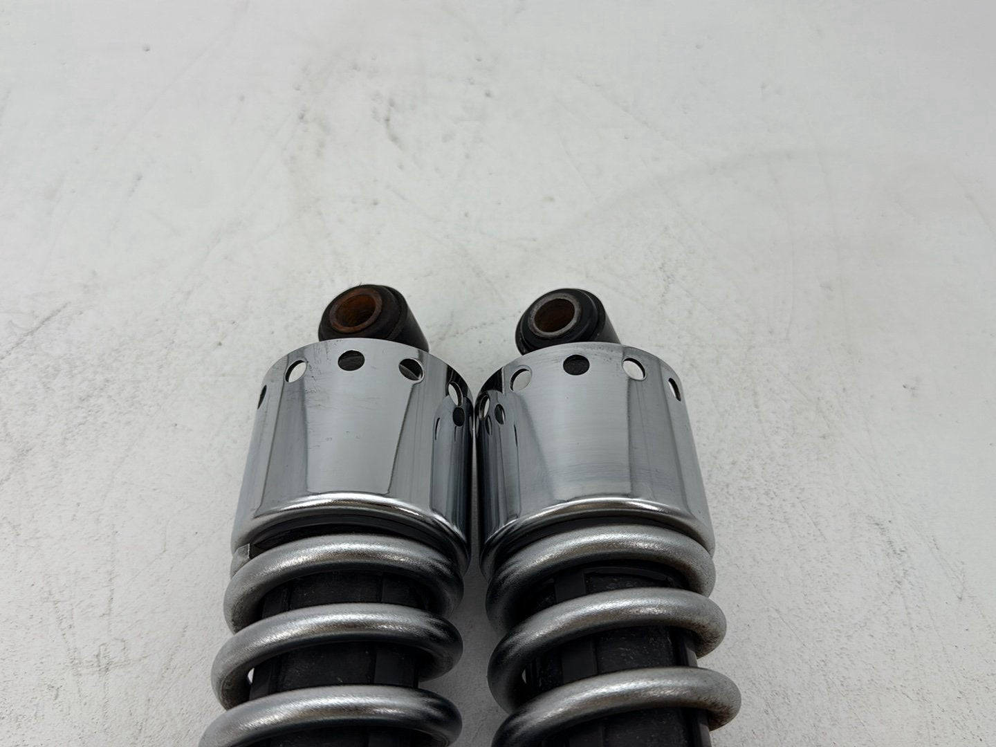 2006 Harley Dyna FXDWGI Wide Glide OEM Rear Left Right Shock Absorbers