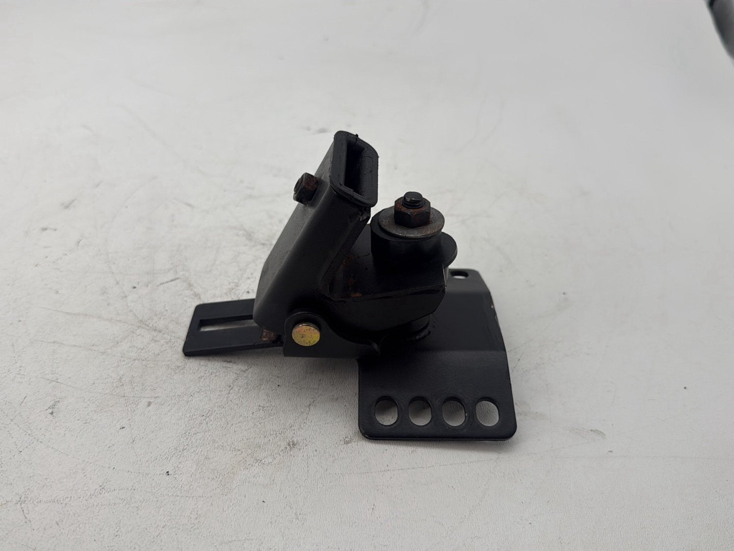 2007 Harley Touring FLHTP Electra Glide Police OEM Front Driver Rider Backrest Bracket Mount