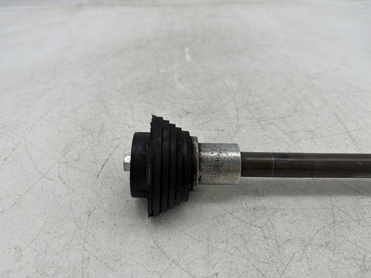 2011 Harley Electra Glide Touring Ultra OEM Rear Fork Swingarm Pivot Bolt Shaft