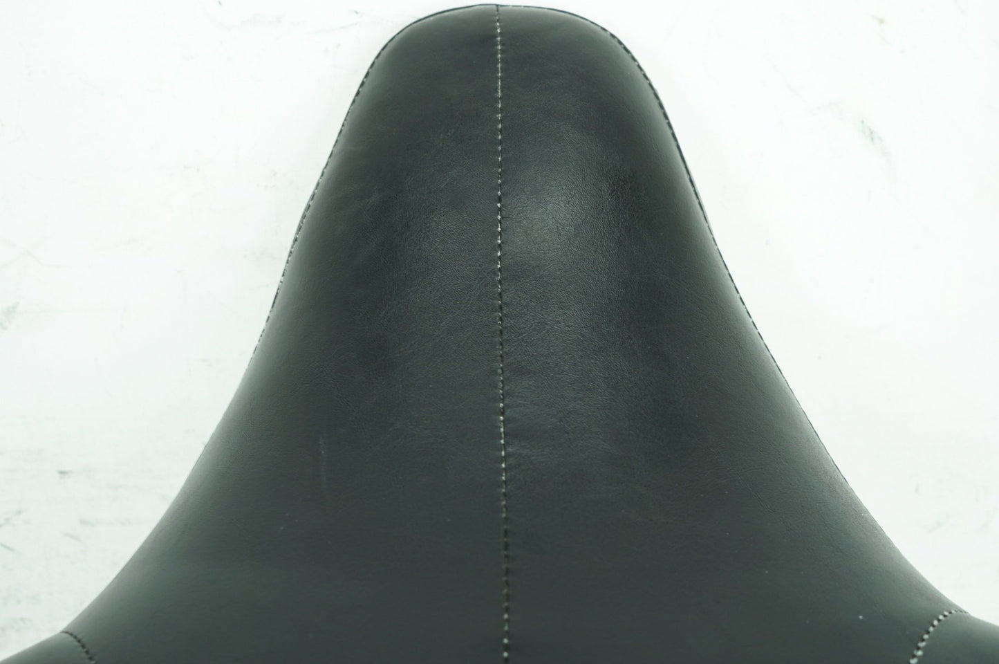 1999 - 2006 Harley-Davidson Touring Electra Glide Classic Passenger Rider Driver Seat Saddle 51703-05