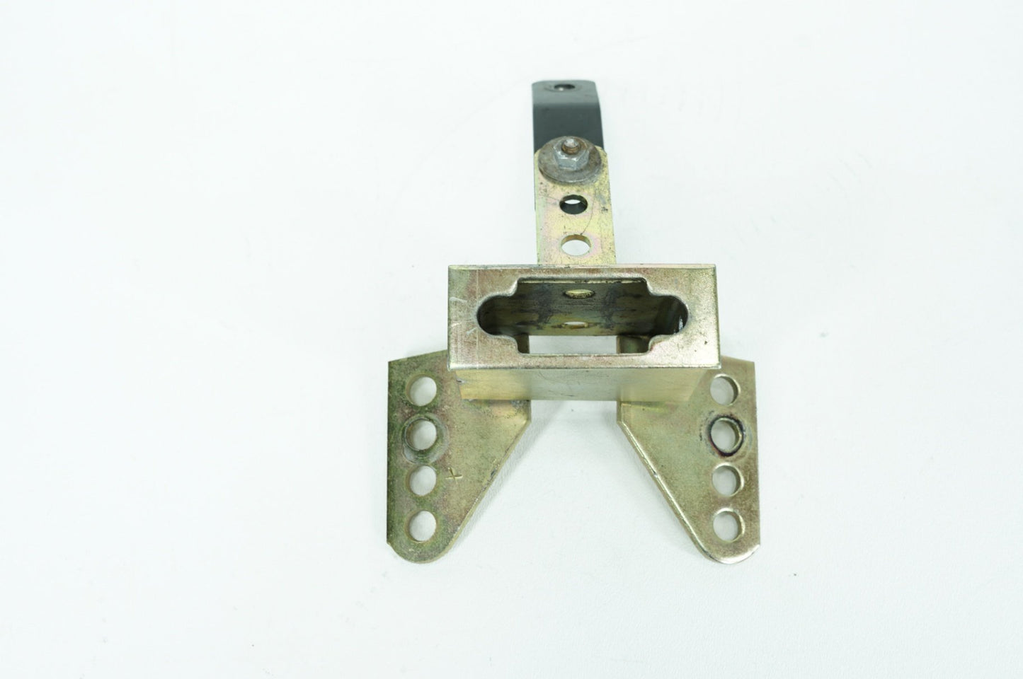 2005 Harley Touring FLHT Electra Glide OEM Seat Bracket Mount Support Mounting