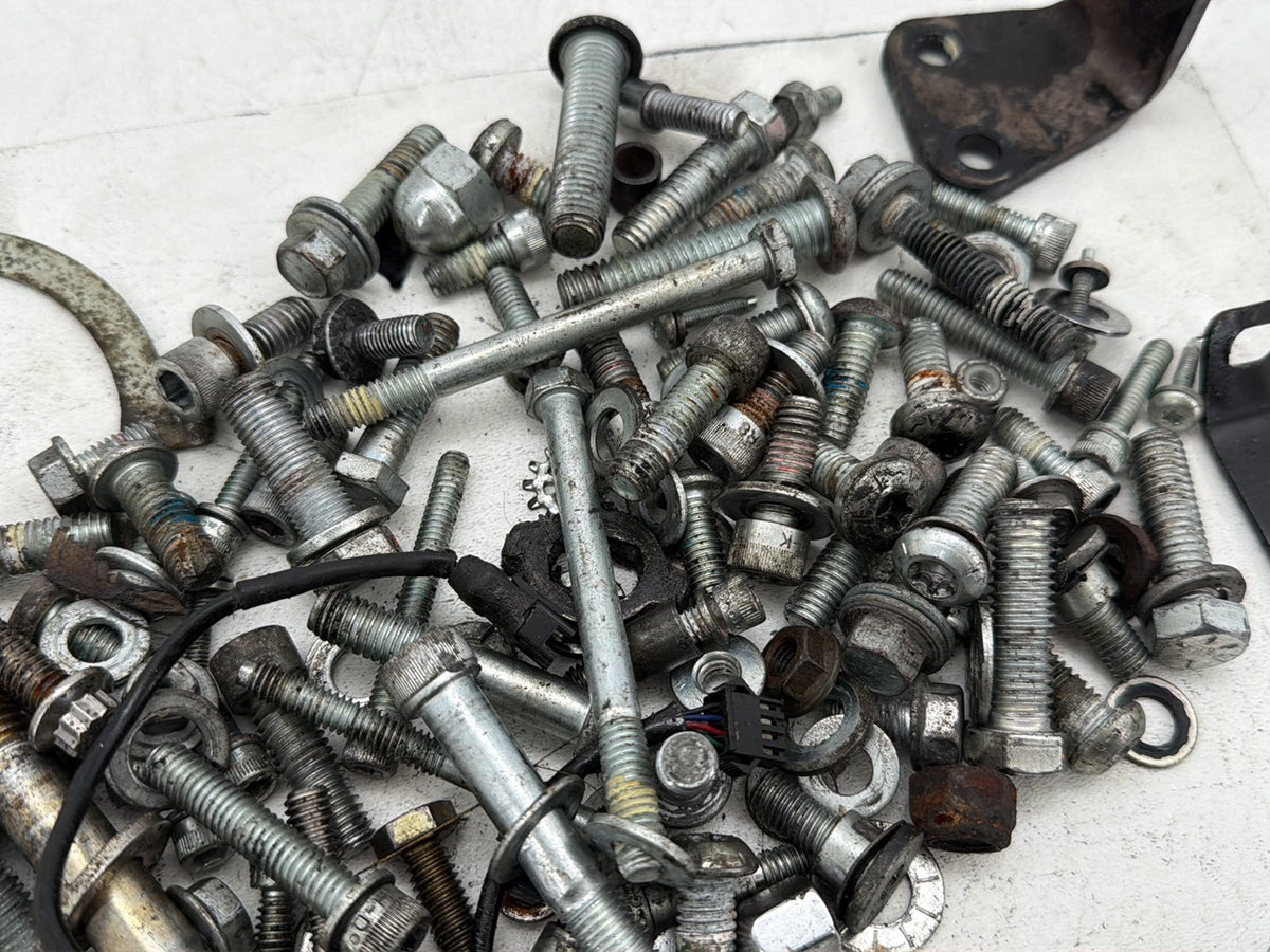 2008 Harley Dyna Super Glide FXD OEM Hardware Bolts Nuts & Brackets