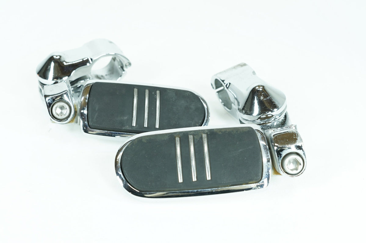 2009 Harley Touring FLHX Street Glide OEM Front Right Left Highway Foot Pegs
