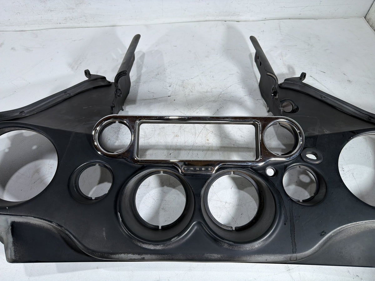 2008 Harley Electra Glide Touring Ultra OEM Front Inner Batwing Fairing Cover