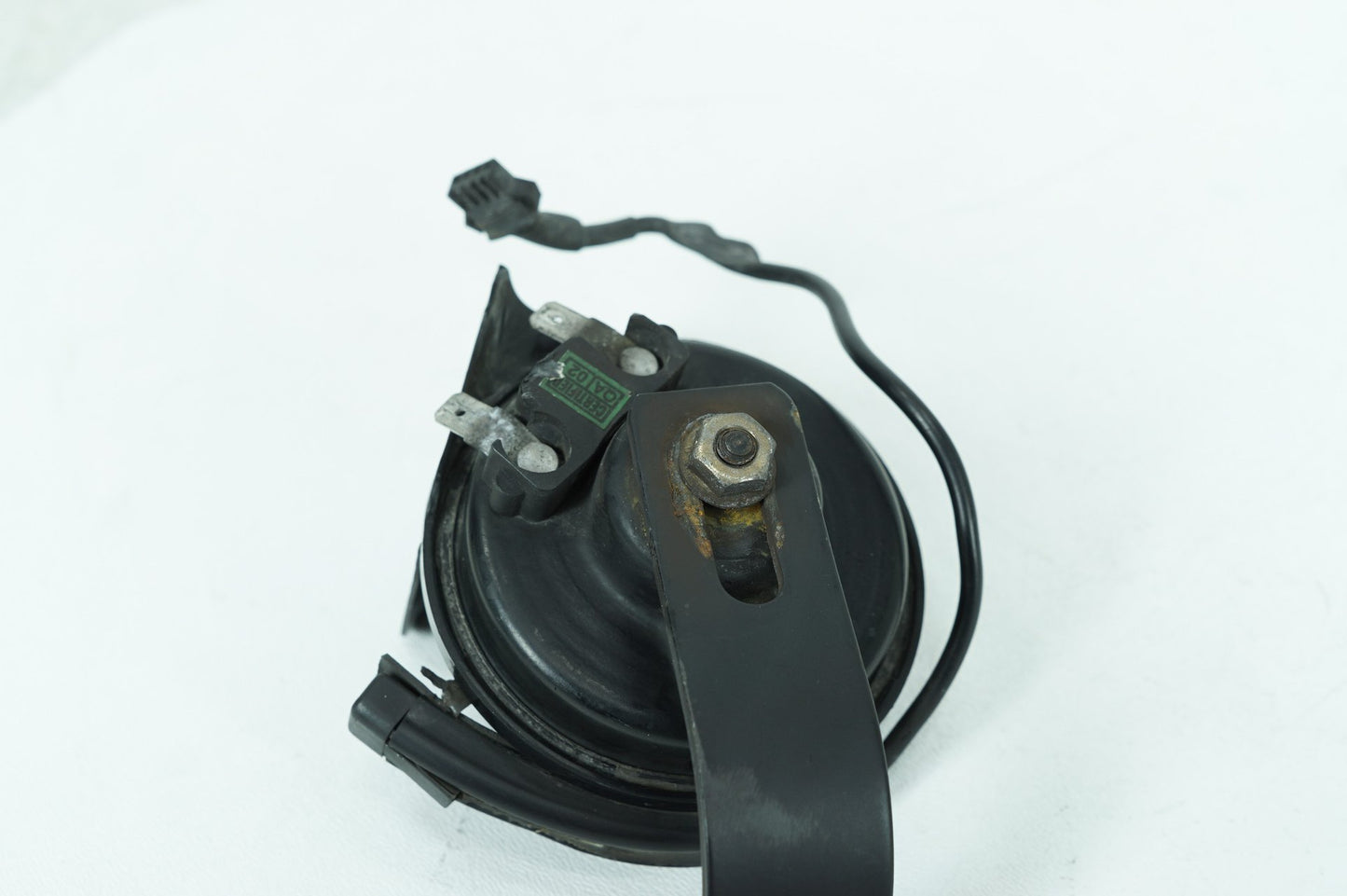 2007 - 2012 Harley-Davidson Touring Road Glide Signal Horn Klaxon Beep 69060-90F