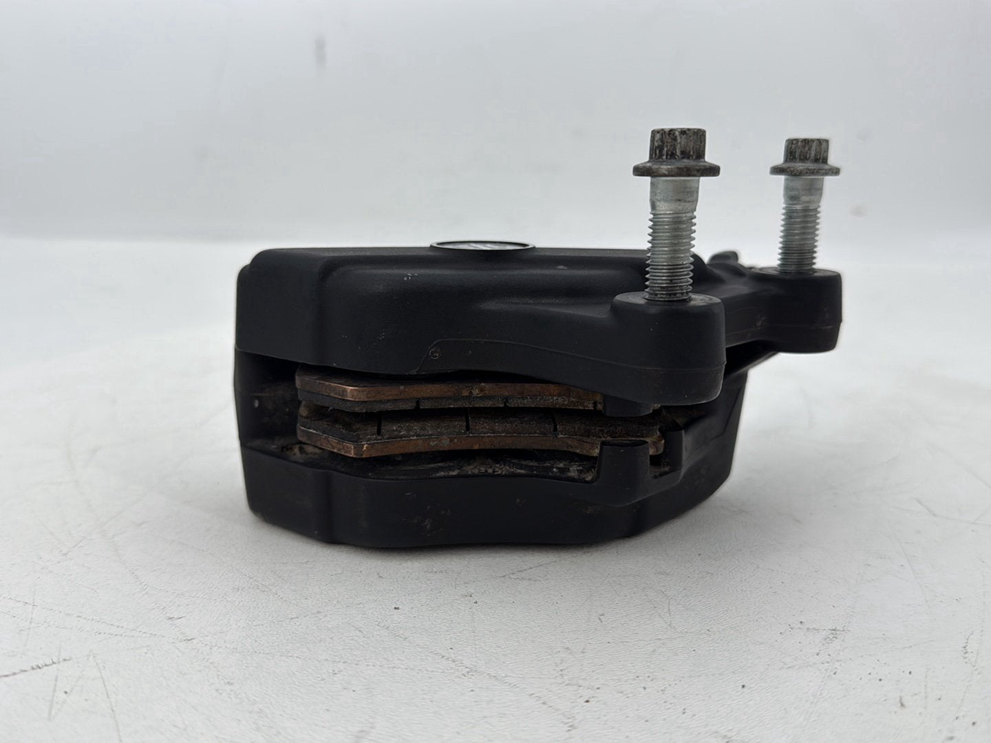 2019 - 2023 Harley-Davidson Touring Street Glide Front Right 1 Brake Caliper 44023-08