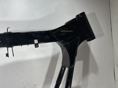 2005 Harley Electra Glide Touring Ultra FLHTCUI OEM Body Main Frame Chassis SLVG