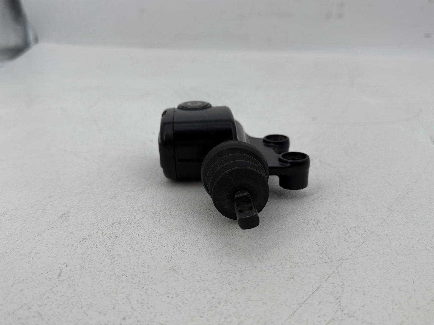 2019 - 2023 Harley-Davidson Touring Street Glide Rear Brake Master Cylinder Reservoir 41700028