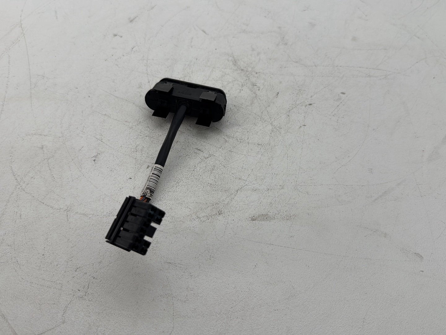 2007 Harley Touring FLHTP Electra Glide Police OEM Dash Indicator Lamp Wire Plug 68789-96A