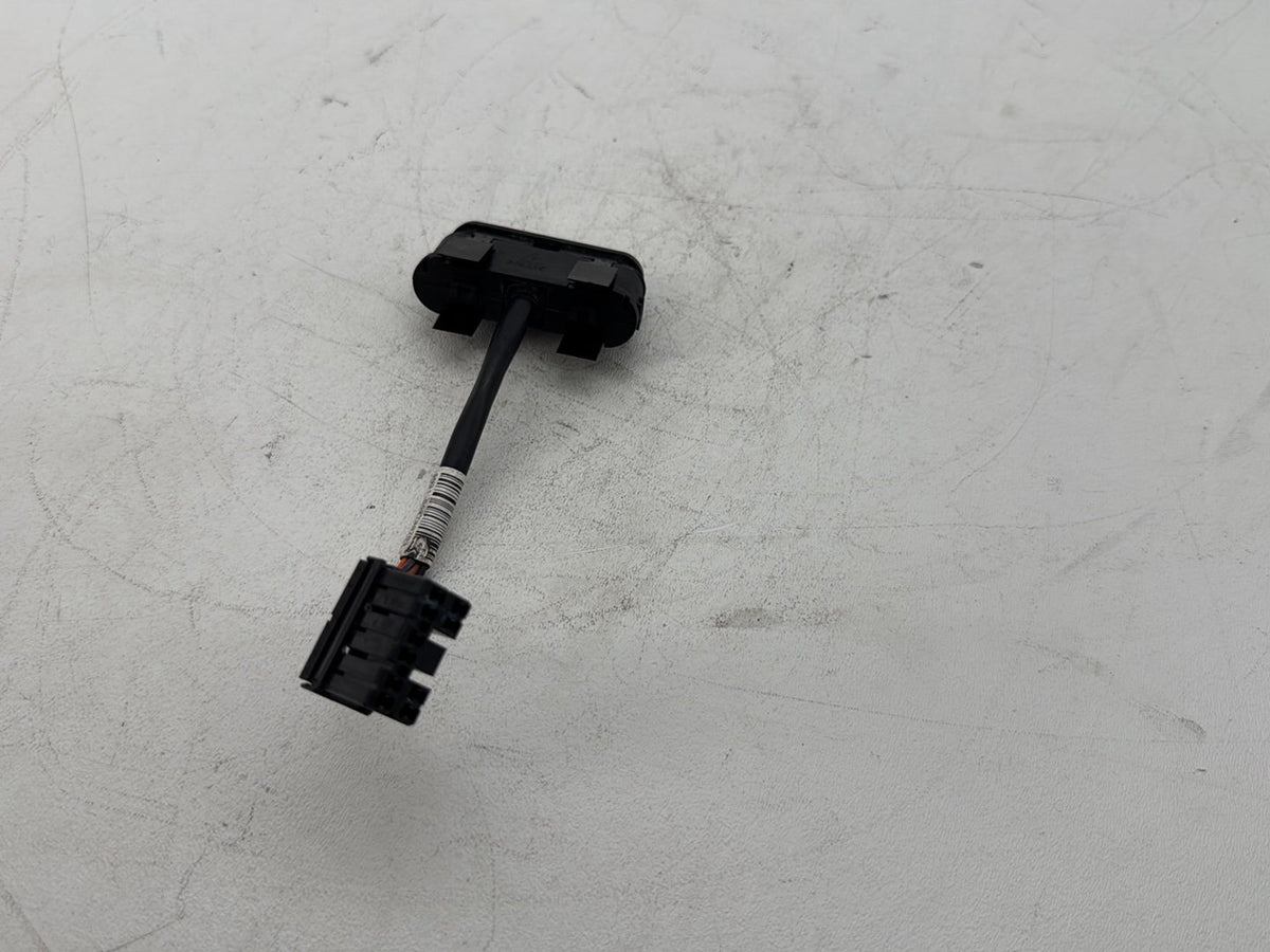 2007 Harley Touring FLHTP Electra Glide Police OEM Dash Indicator Lamp Wire Plug 68789-96A