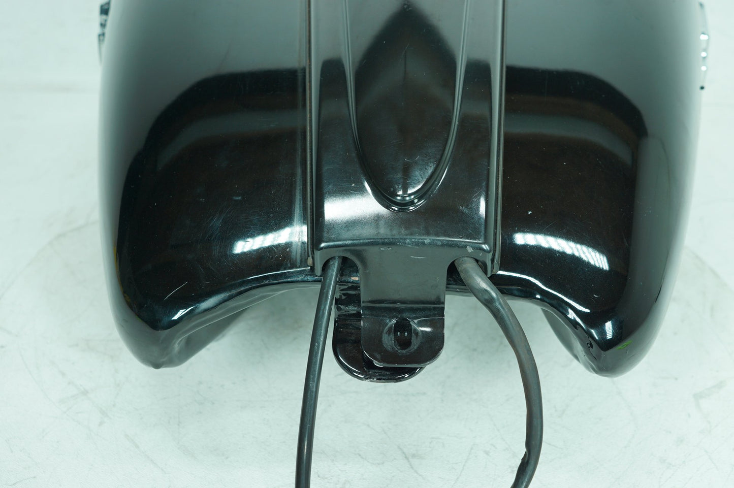 2007 - 2012 Harley-Davidson Touring Electra Glide Classic Gas Gasoline Fuel Tank Reservoir  61356-03