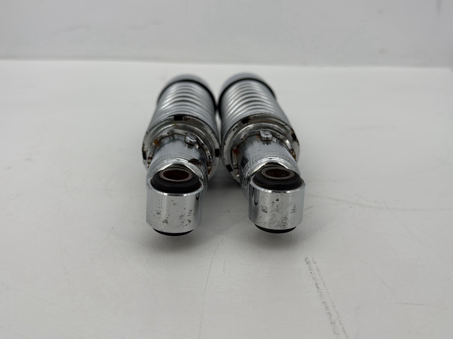 2009 Harley Sportster XL1200C 1200 Custom OEM Rear Left Right Shock Absorbers