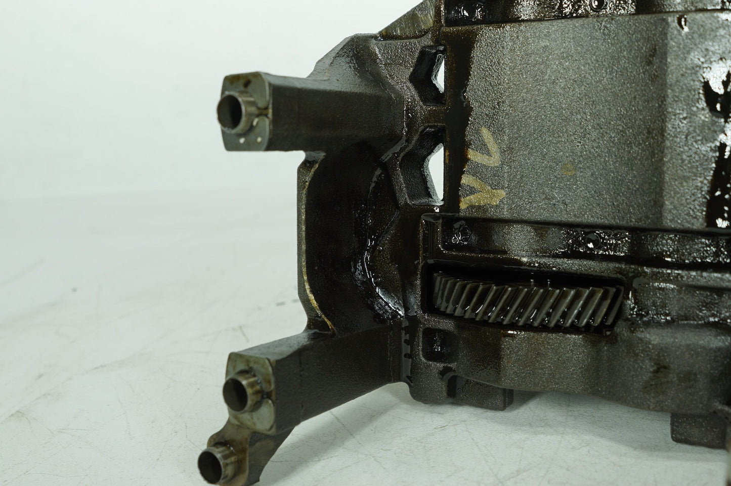 2013 - 2015 Jaguar XF  Oil Pan/Sump