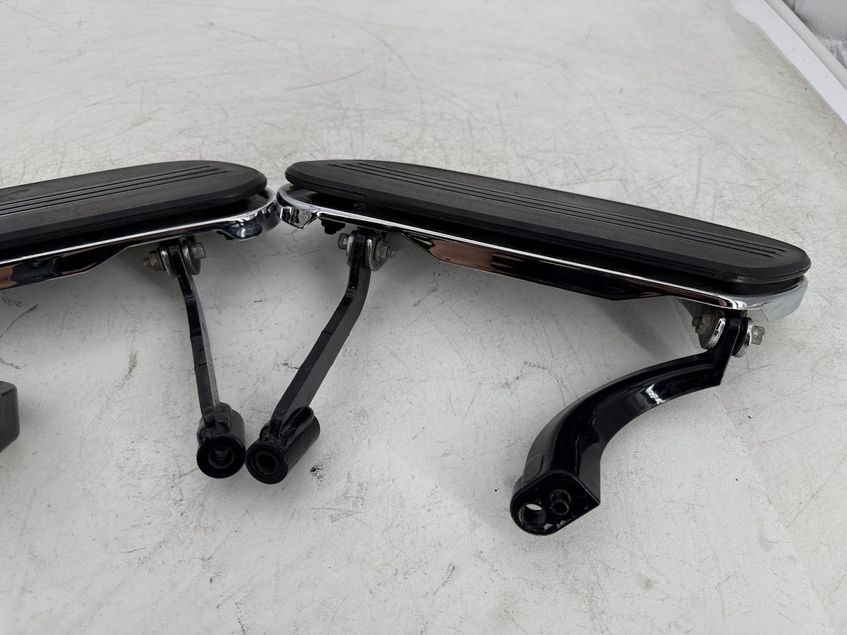 2013 Harley Street Glide Touring FLHX OEM Left Right Driver Floorboard Foot Rest