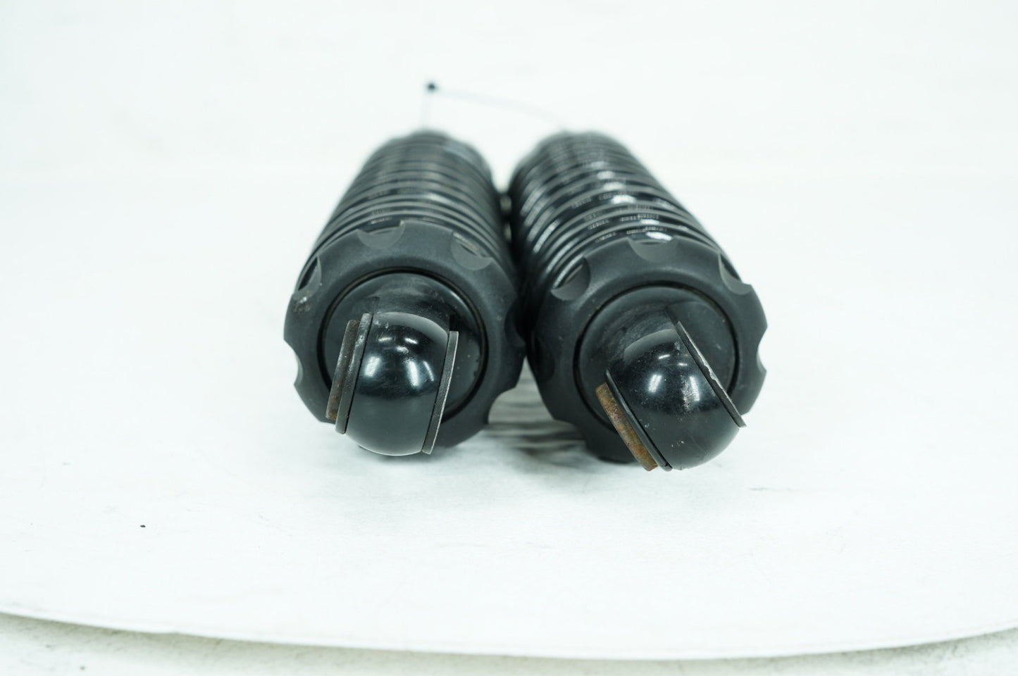 2008 - 2016 Harley-Davidson Touring Electra Glide Ultra Rear Left Right Shock Absorbers Progressive Suspension