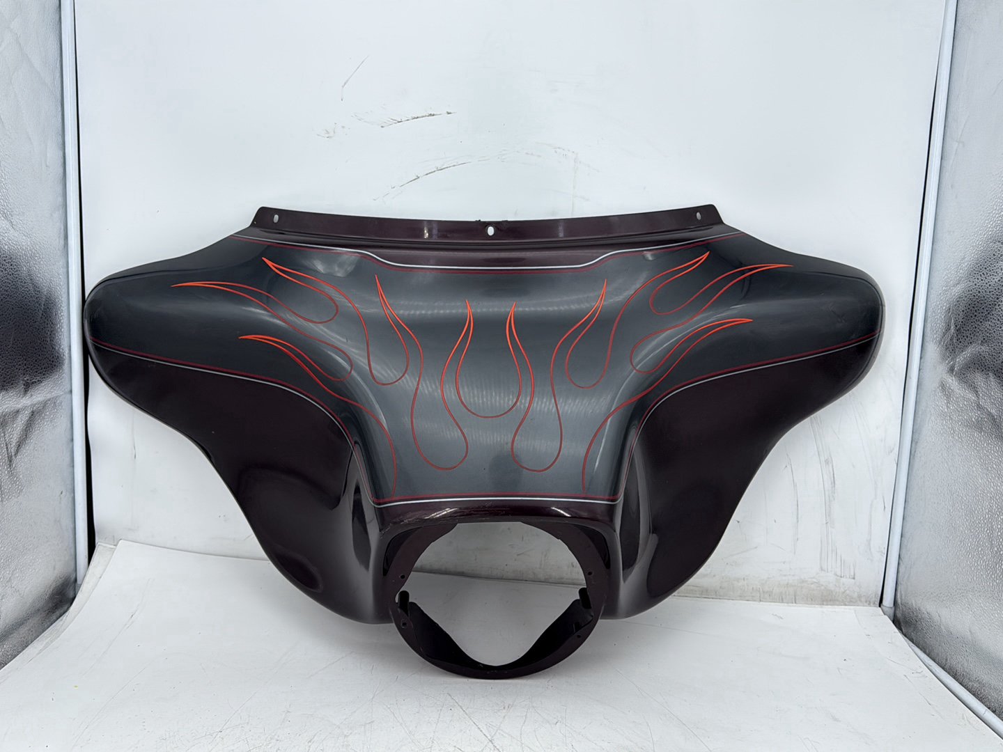 2005 Harley Electra Glide Touring Ultra FLHTCUI OEM Front Outer Batwing Fairing Cover