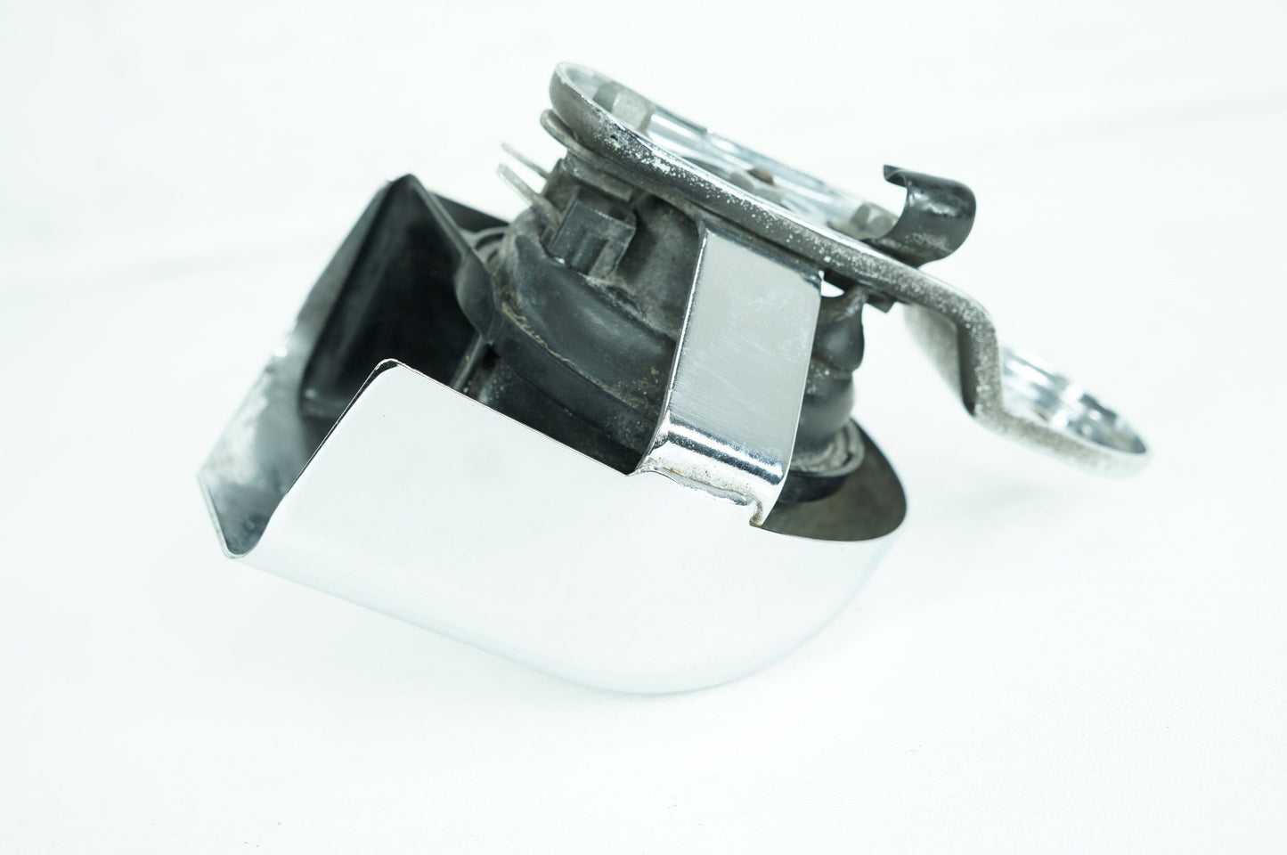 2008 - 2016 Harley-Davidson Touring Electra Police Horn Signal Klaxon Chrome Cover 69012-93A