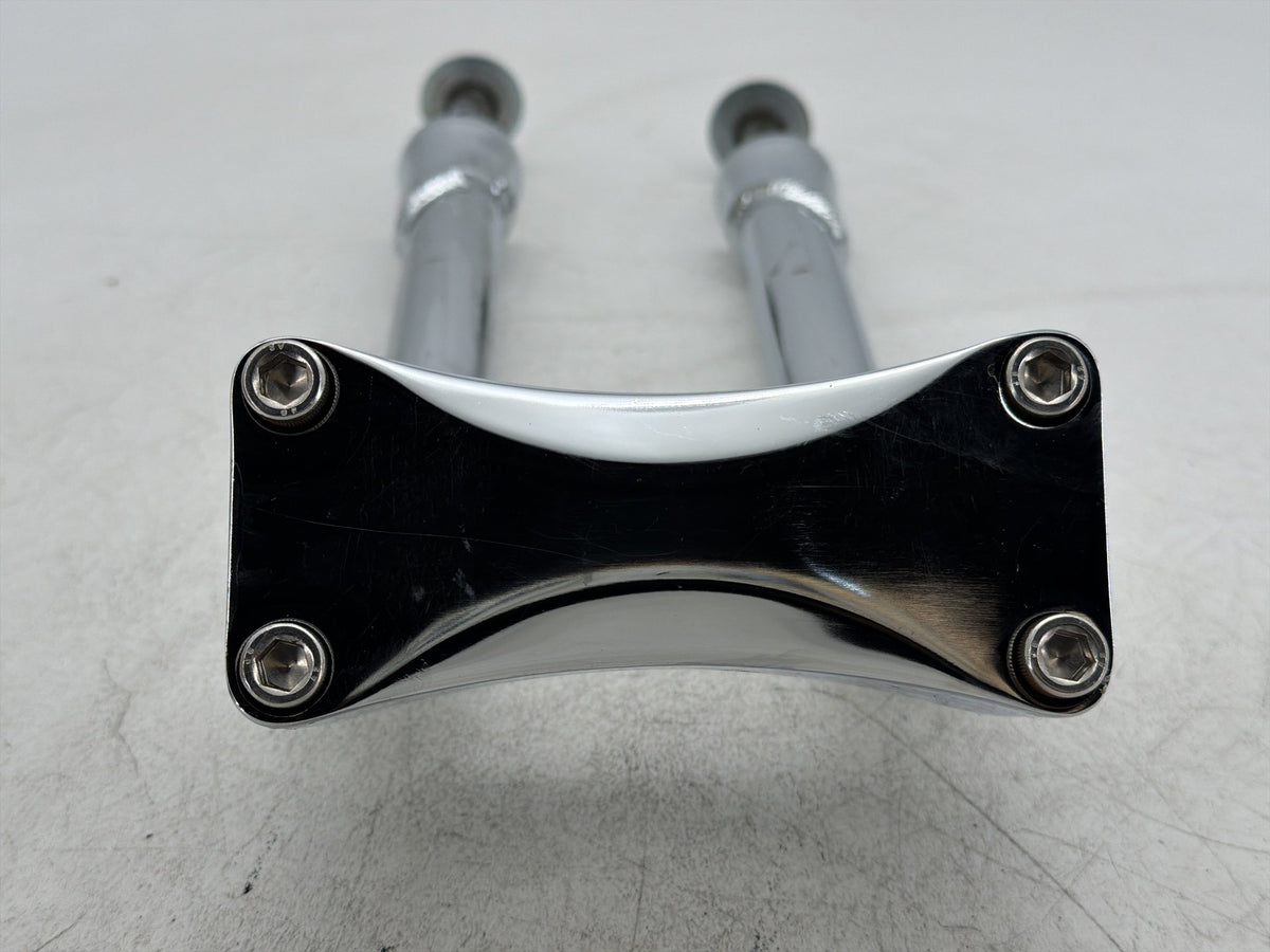 2011 Harley Electra Touring Police Front Upper Handlebar Riser Top Clamp Chrome