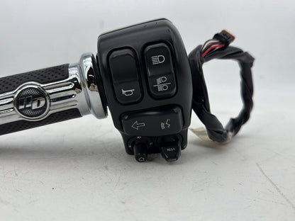2019 - 2023 Harley-Davidson Touring Street Glide Left Turn Signal Headlight Switches Controls 71500342