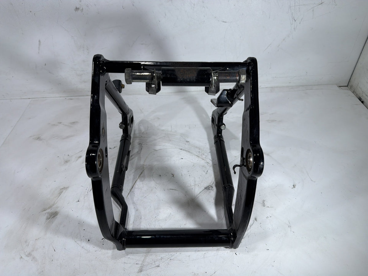 2006 Harley Softail Deuce FXSTDI OEM Rear Fork Swingarm Swing Arm