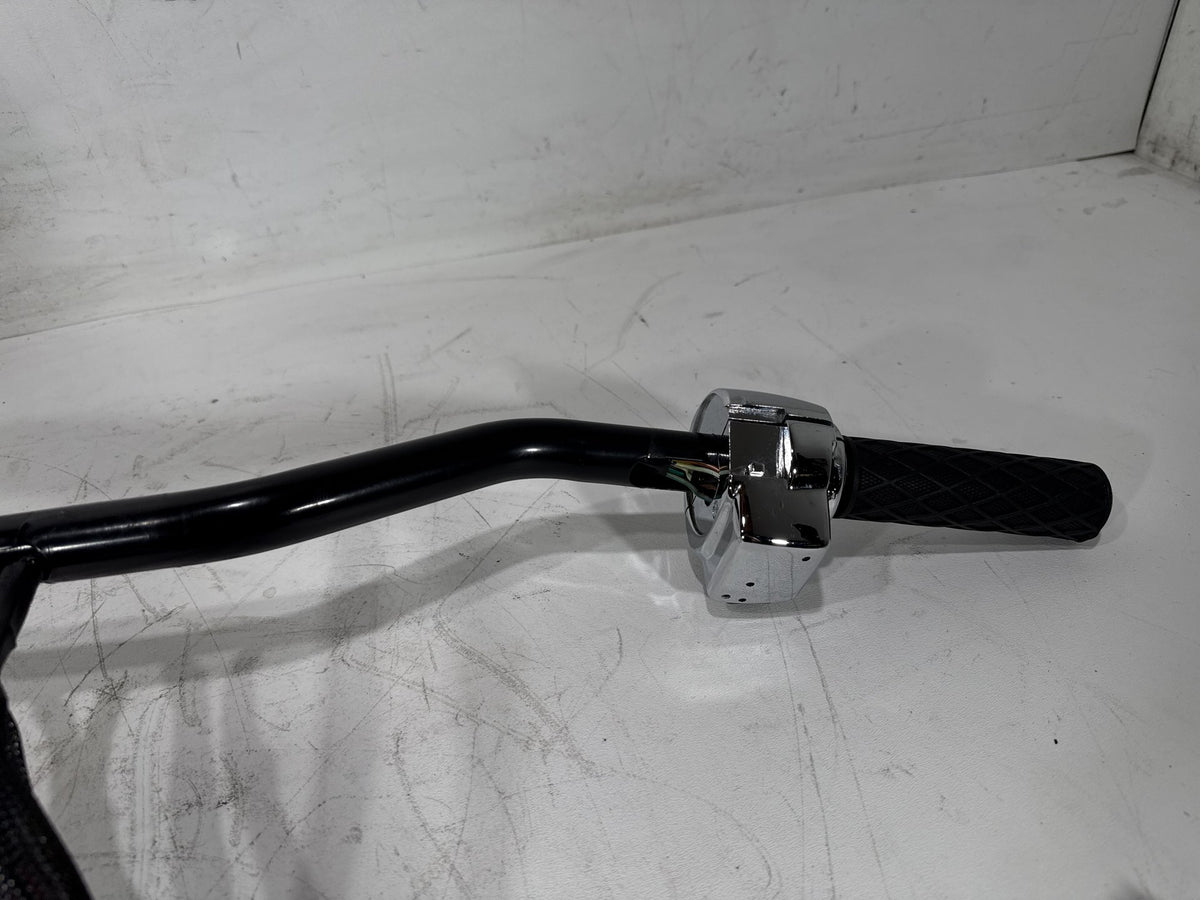 2006 Harley Street Glide Touring FLHX OEM Handlebars Left Right Switches Controls