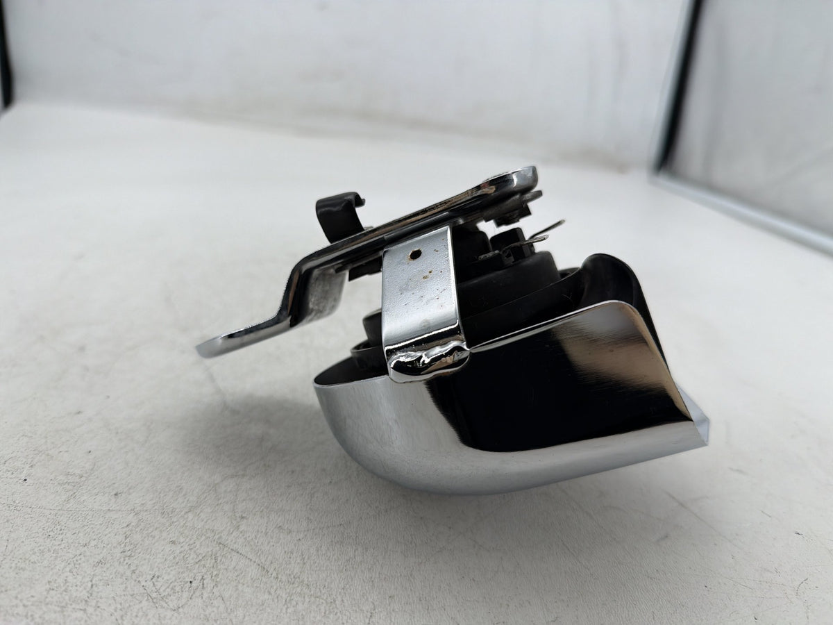 2001 Harley Softail Standard FXST OEM Horn Signal Klaxon Chrome Cover