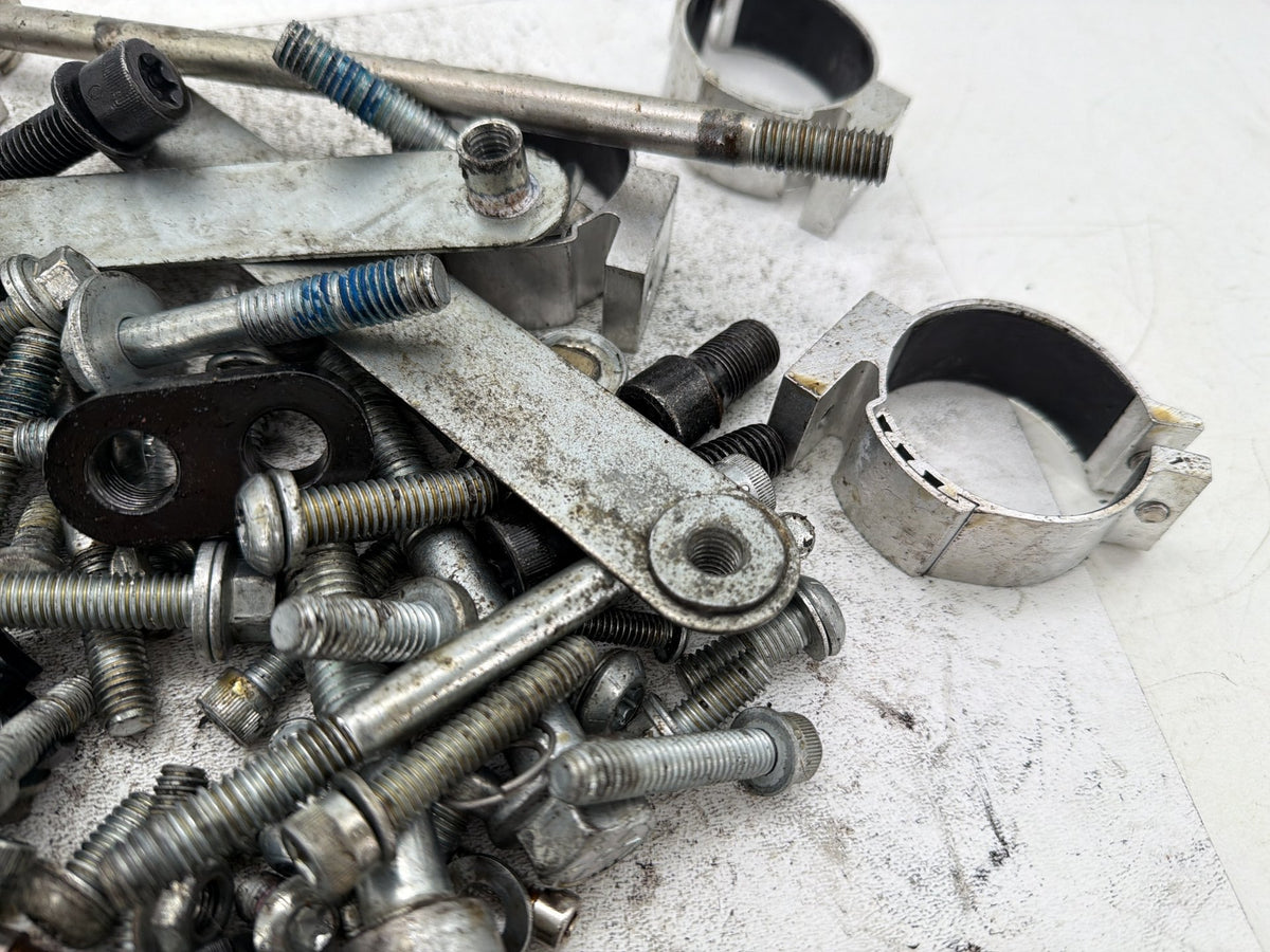 2020 Harley Softail Standard FXST OEM Hardware Bolts Nuts & Brackets