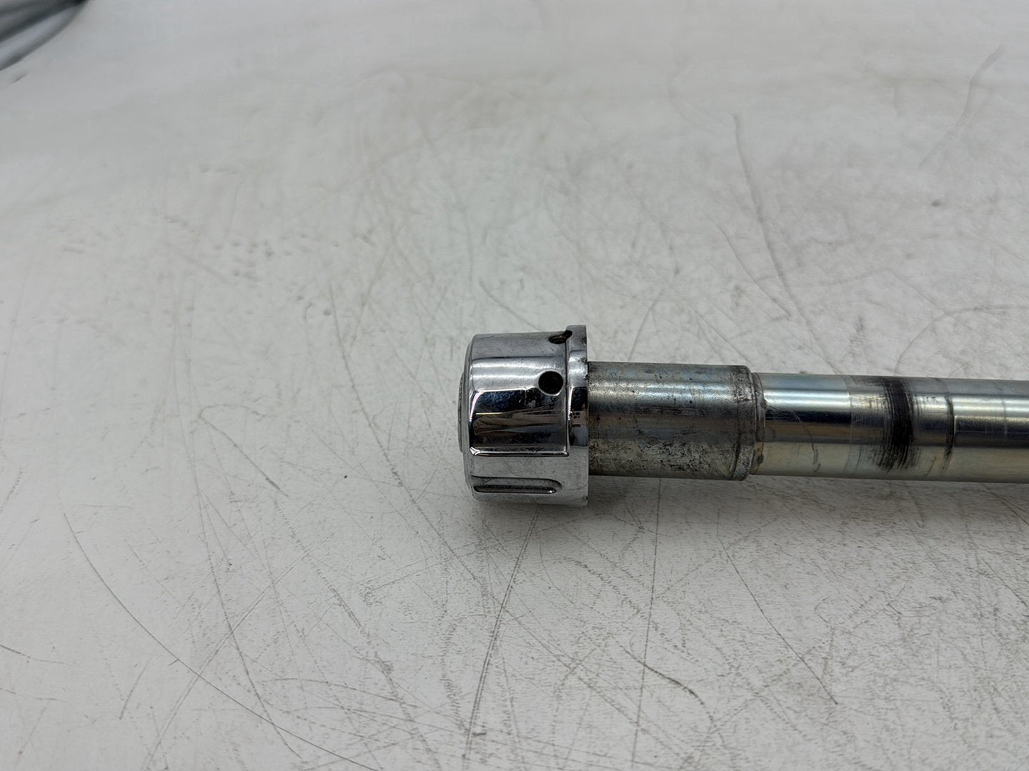 2006 Harley Electra Glide Touring Classic FLHTCI OEM Front Wheel Axle Bolt Shaft