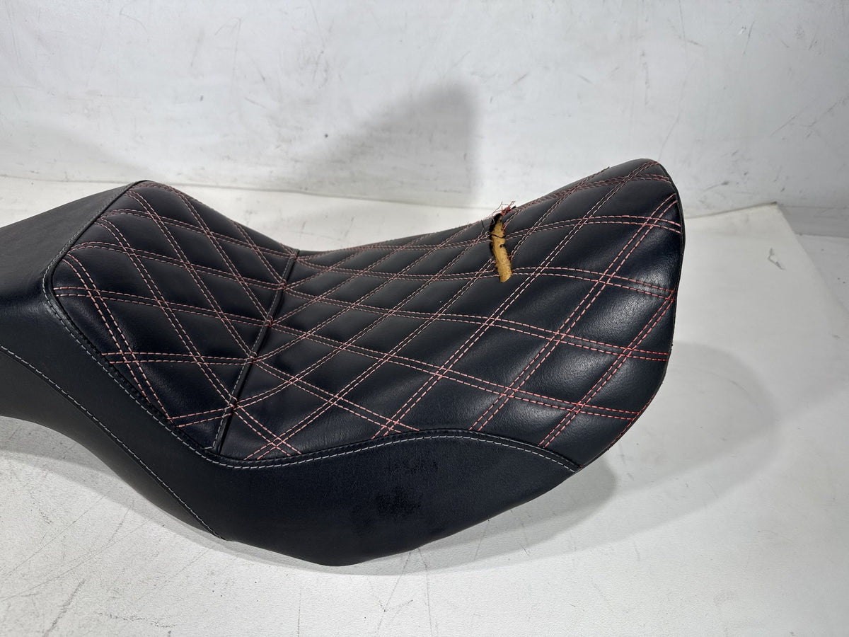 2016 Harley Dyna Fat Bob FXDF 103 OEM Passenger Rider Driver Seat Saddle