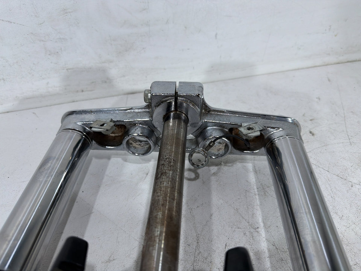 2001 Harley Fat Boy Softail OEM Front Triple Tree Set & LH RH Fork Legs Sliders