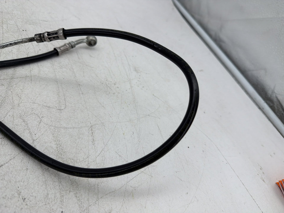 2011 Harley Electra Glide Touring Ultra OEM Front Brake Hose Line Pipe ABS