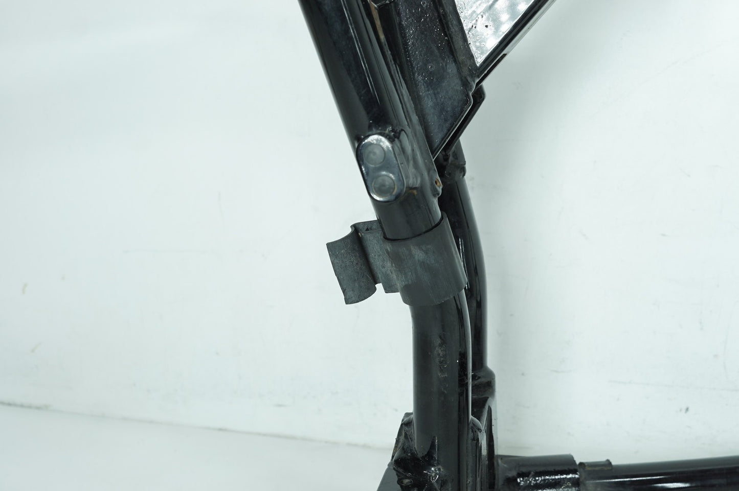 2007 - 2017 Harley-Davidson Dyna Switchback Body Main Frame Chassis CLN CLR 47745-06B
