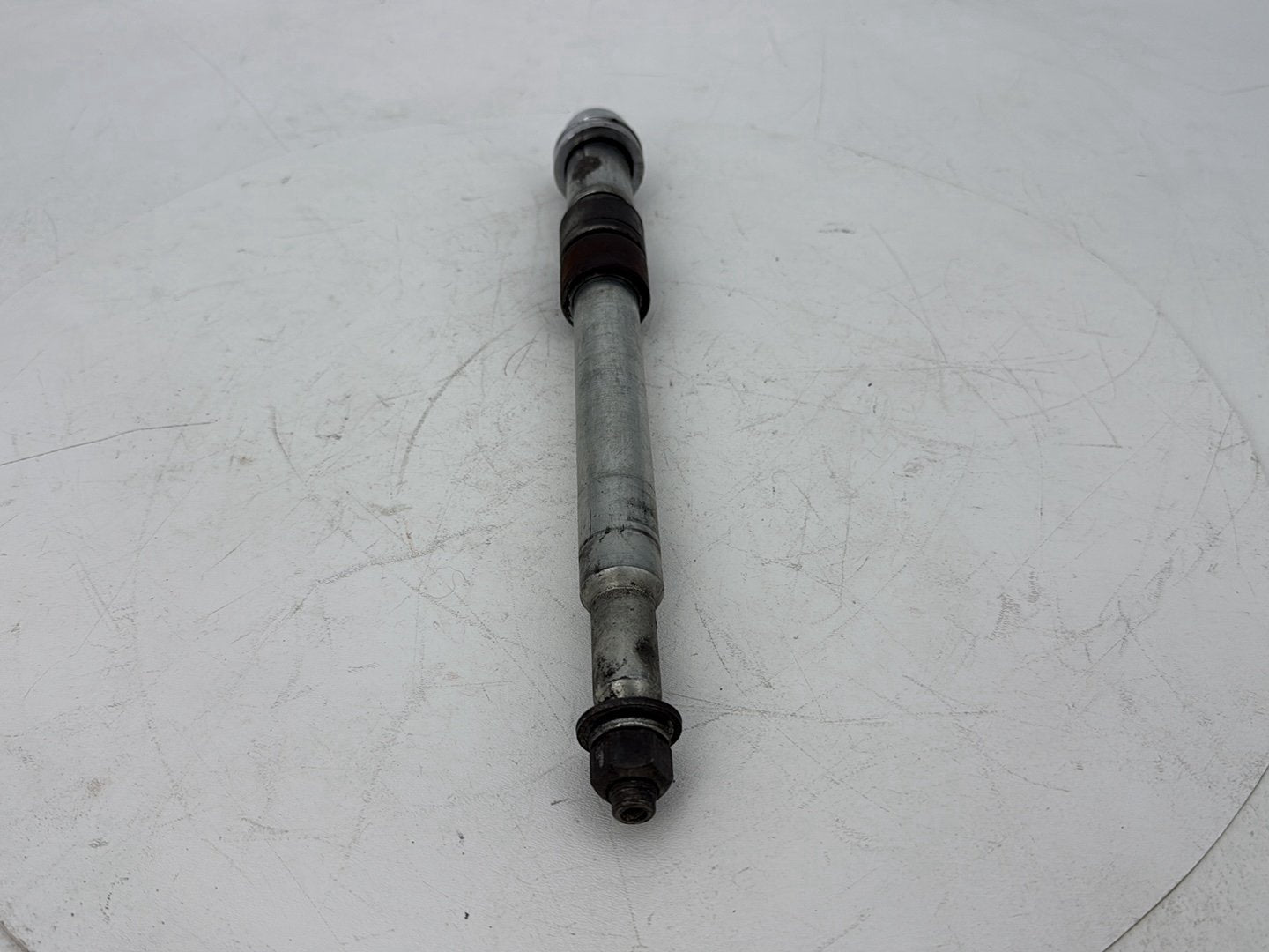 1999 - 2006 Harley-Davidson Touring Road King Police Front Wheel Axle Bolt Shaft 43364-00