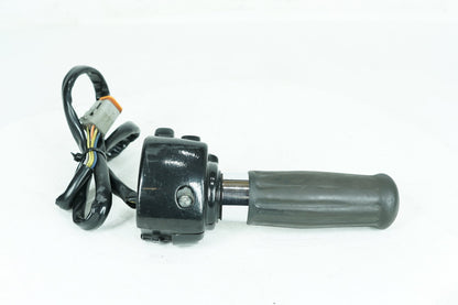2004 - 2013 Harley-Davidson Sportster Custom Left Turn Signal Headlight Switches Controls 71682-06A