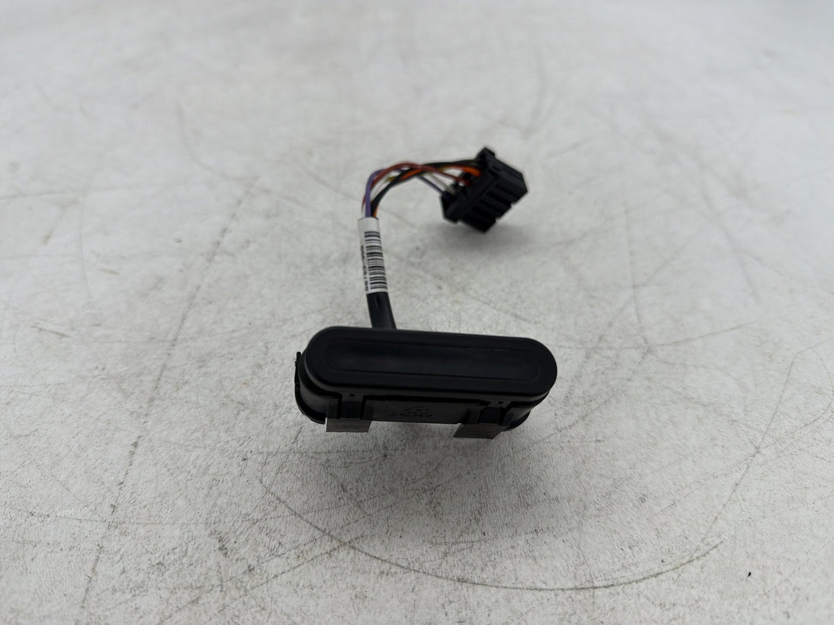 2013 Harley Electra Glide Touring FLHTCU OEM Dash Indicator Lamp Wire Plug In