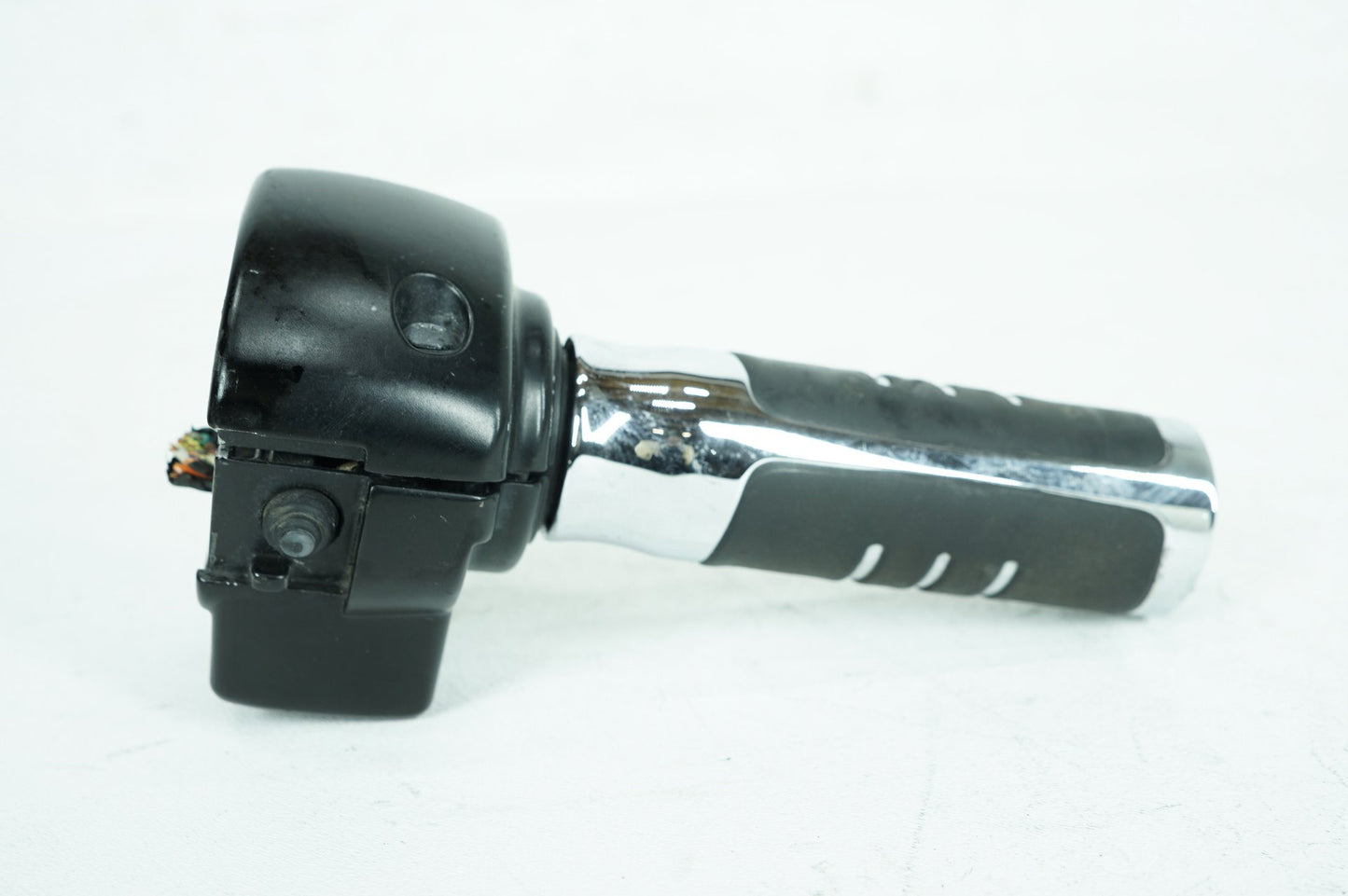 2008 - 2016 Harley-Davidson Touring Street Glide Left Turn Signal Headlight Switches Controls 71685-06A