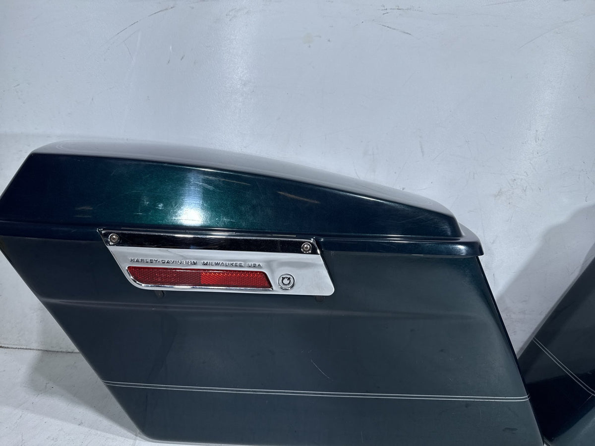 01 Harley Electra Glide Touring Classic OEM Left Right Saddlebags Luggage NOKey