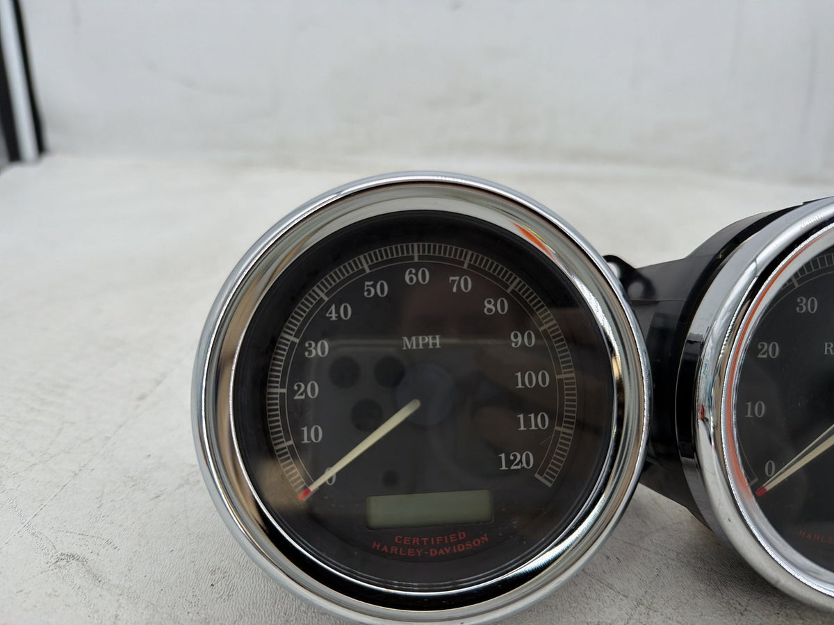 04 Harley Electra Glide Touring Ultra OEM Air Oil Volt Fuel Tacho Speedo Gauges