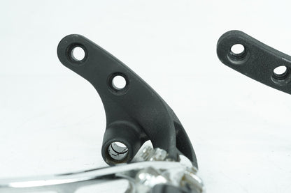 2007 - 2011 Harley-Davidson Dyna Fat Bob Left & Right Foot Pegs 33693-03