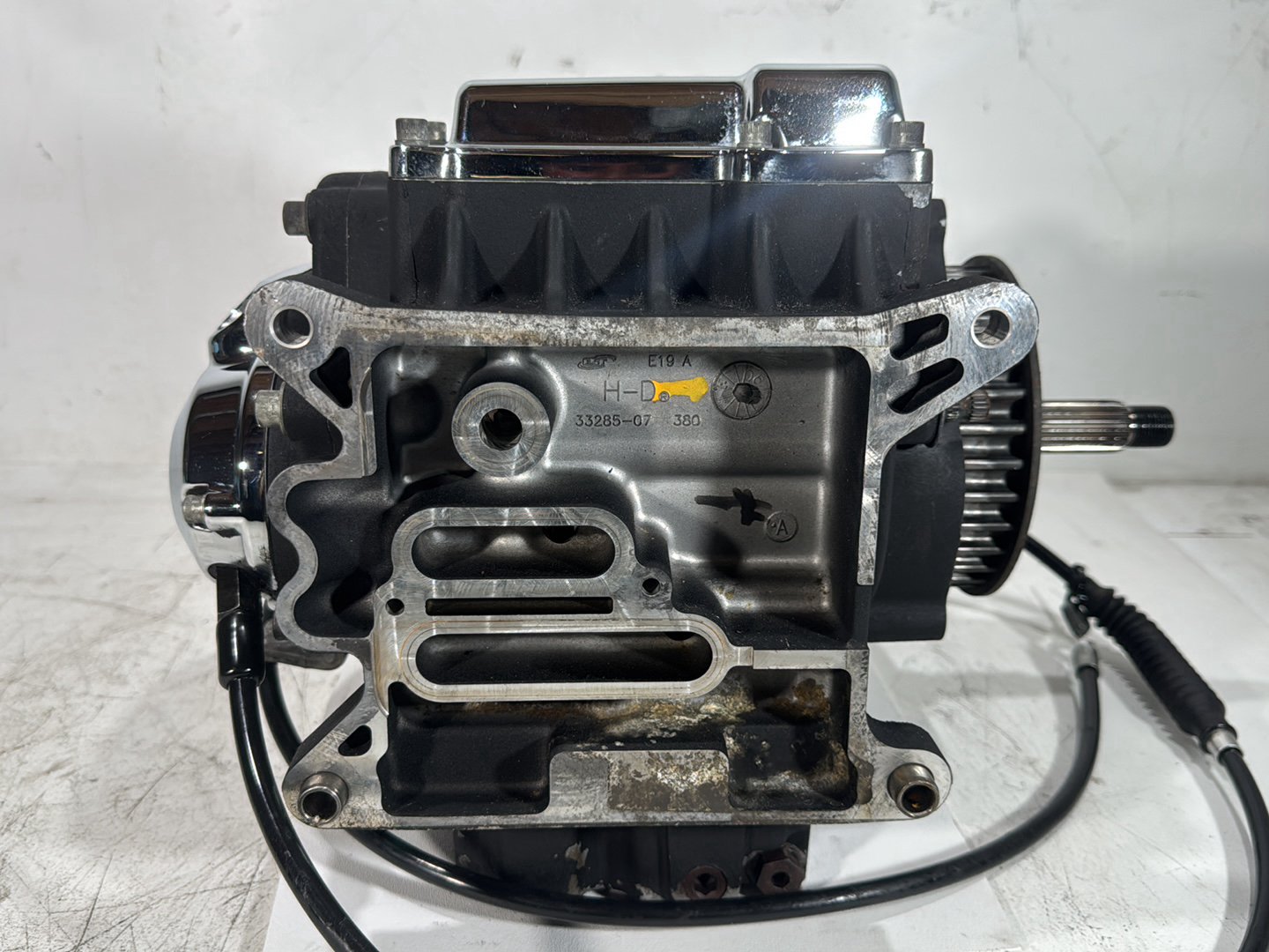 2007 Harley Street Glide Touring FLHX OEM 6 Speed Transmission Gearbox 44K