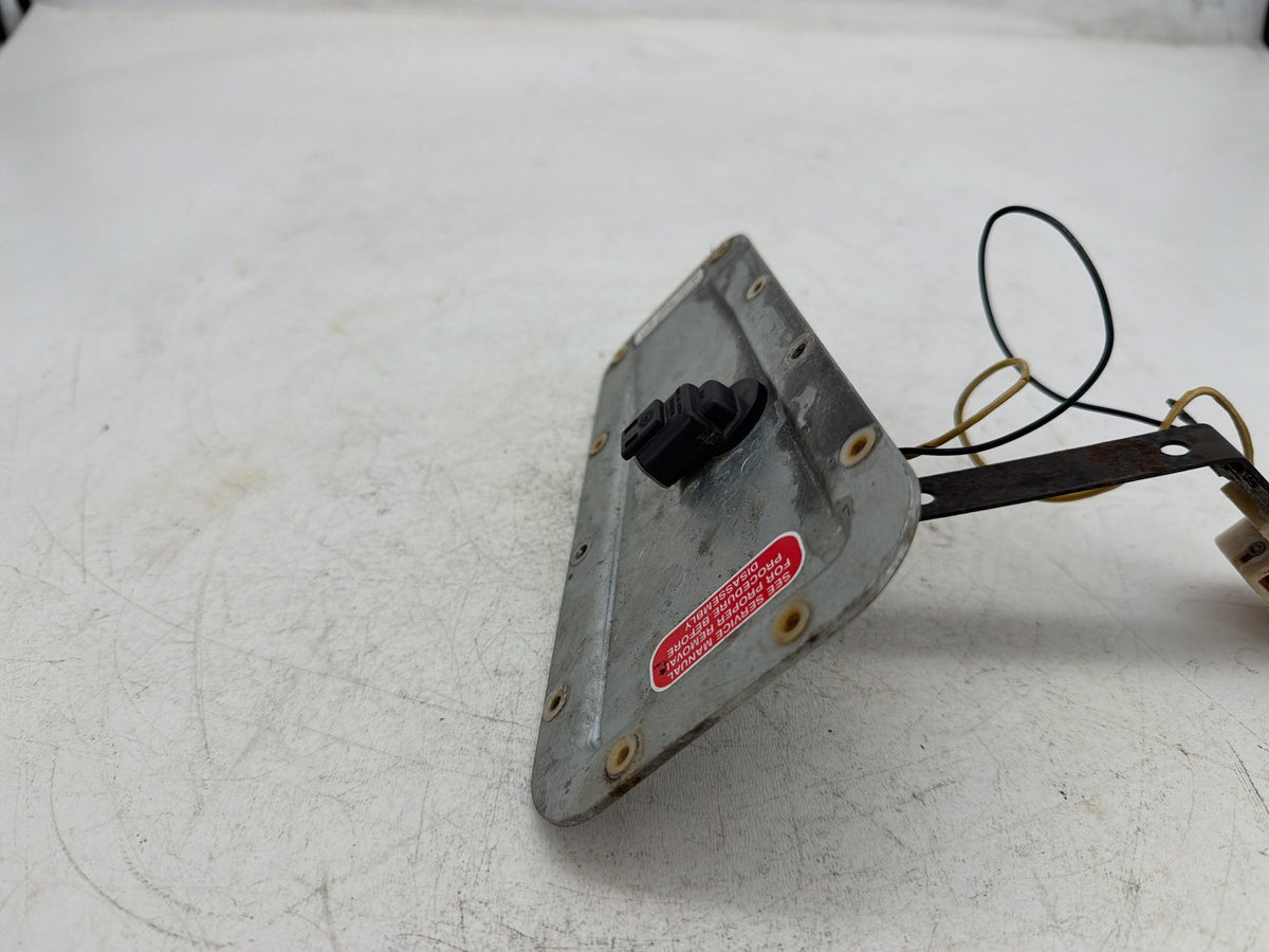 2001 Harley Softail Deuce FXSTD OEM Fuel Pump Gas Gasoline Petrol Sending CARB
