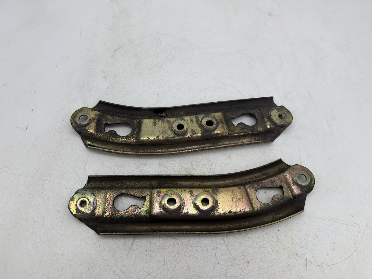 2006 Harley Softail Deuce FXSTDI OEM Rear Left & Right Fender Support Bracket