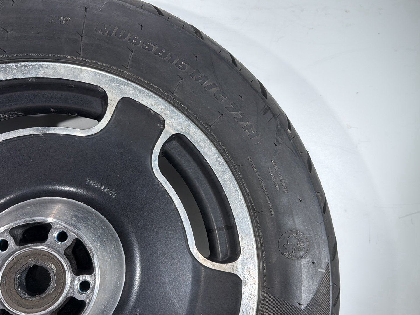 2007 Harley Street Glide Touring FLHX OEM Front & Rear Wheel Rim Tire
