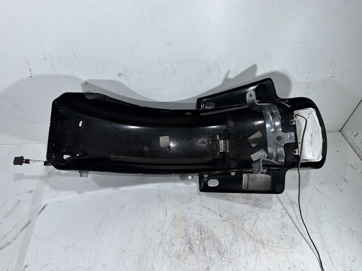 2009 Harley Street Glide Touring FLHX OEM Rear Wheel Fender & Turn Signals Bar